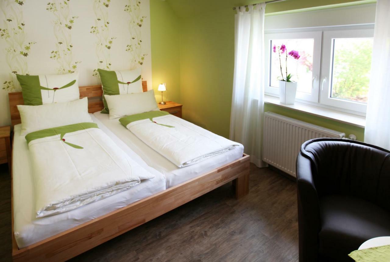 Gaestehaus Spatzennest Maikammer Exteriör bild
